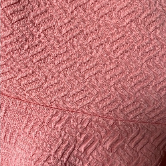 Top - Picture 4 of 5